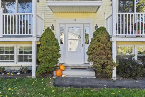 11 Carriage Hill Eliot ME 03903