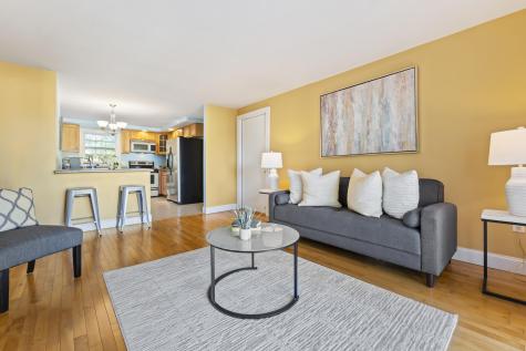 11 Carriage Hill Eliot ME 03903