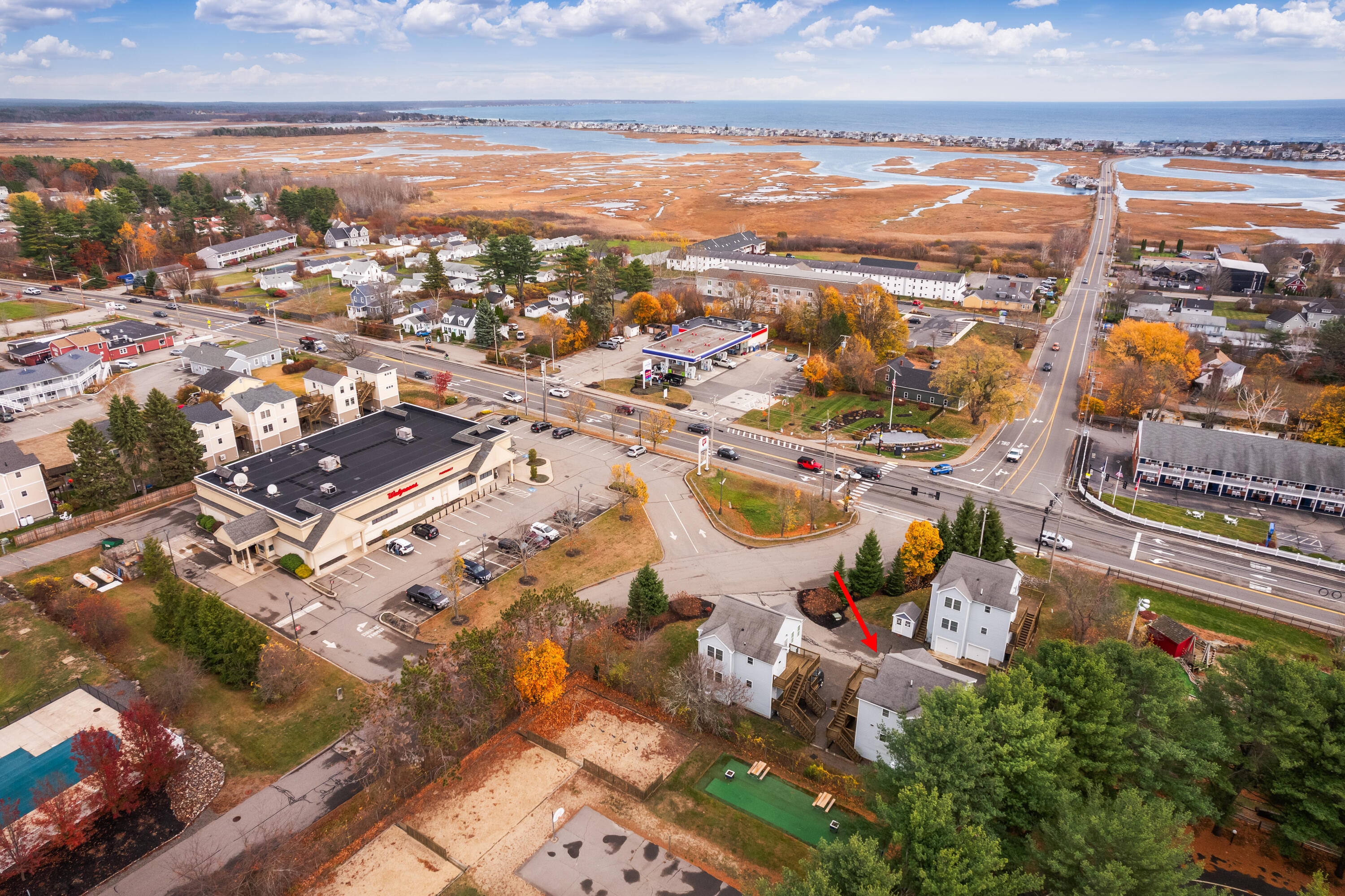 10 Barefoot Cottage Road Wells ME 04090