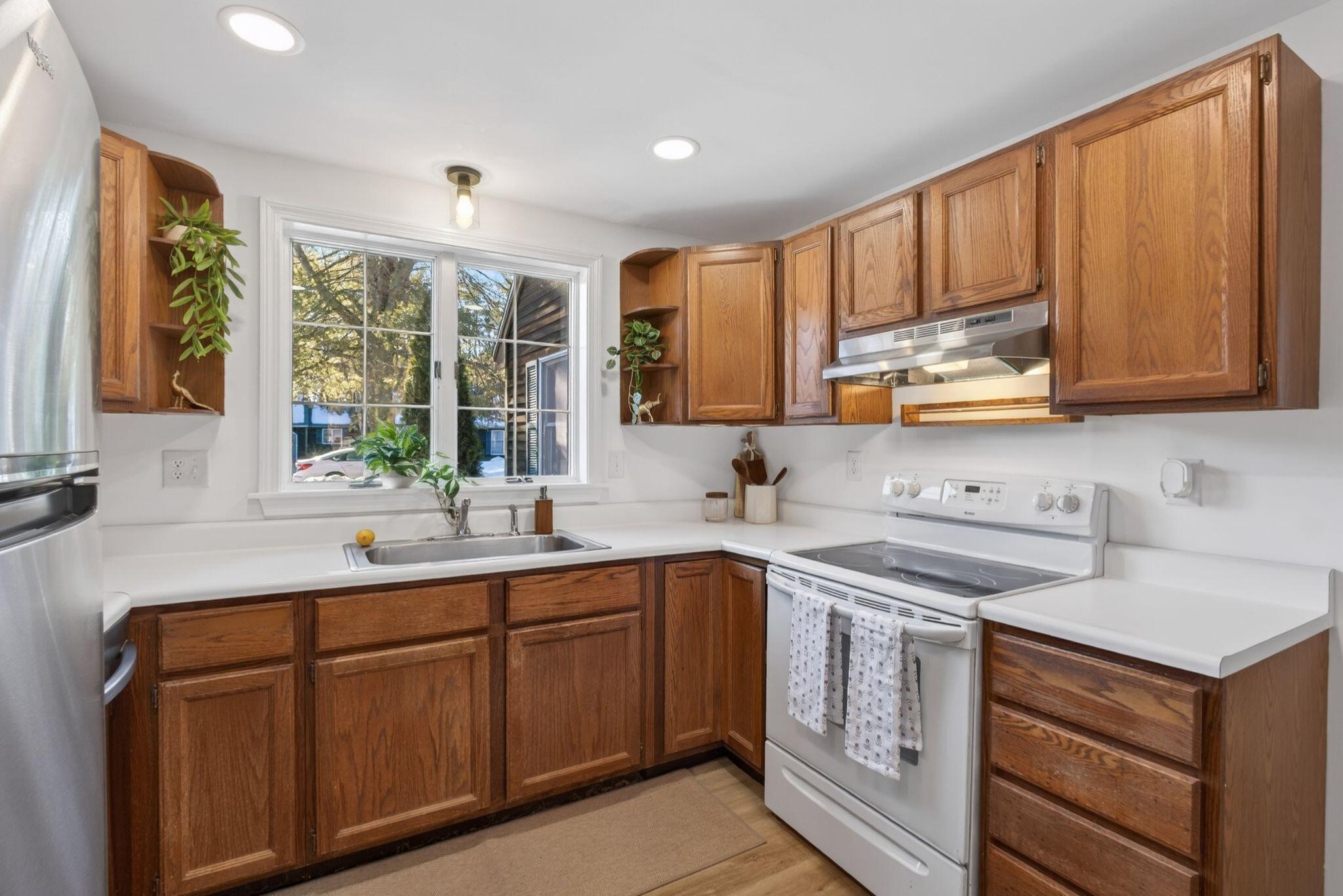 47 Cluf Bay Road Brunswick ME 04011