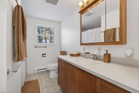 47 Cluf Bay Road Brunswick ME 04011