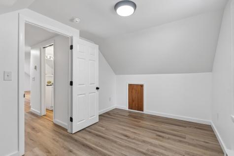 47 Cluf Bay Road Brunswick ME 04011