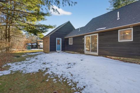 47 Cluf Bay Road Brunswick ME 04011