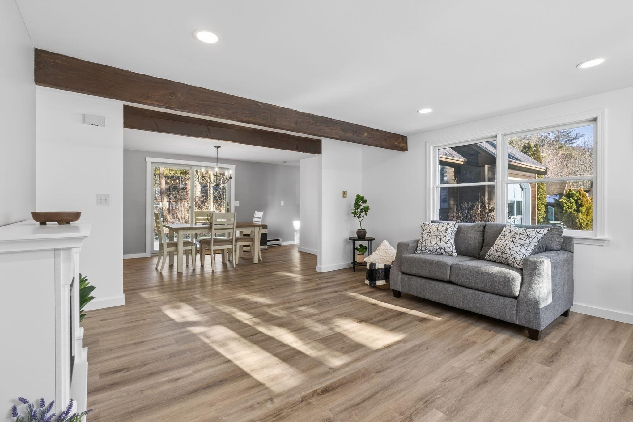 47 Cluf Bay Road Brunswick ME 04011