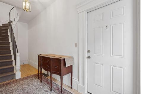 17 Pine Street Portland ME 04102