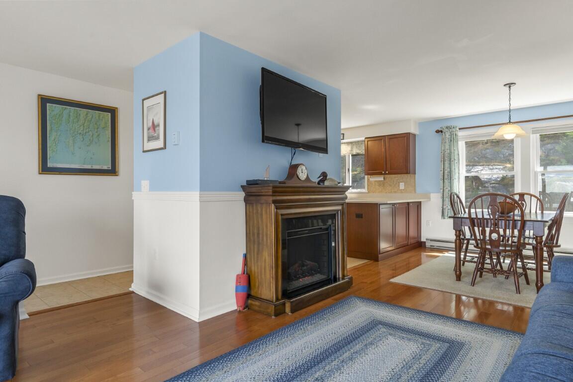 96 Atlantic Avenue Boothbay Harbor ME 04538