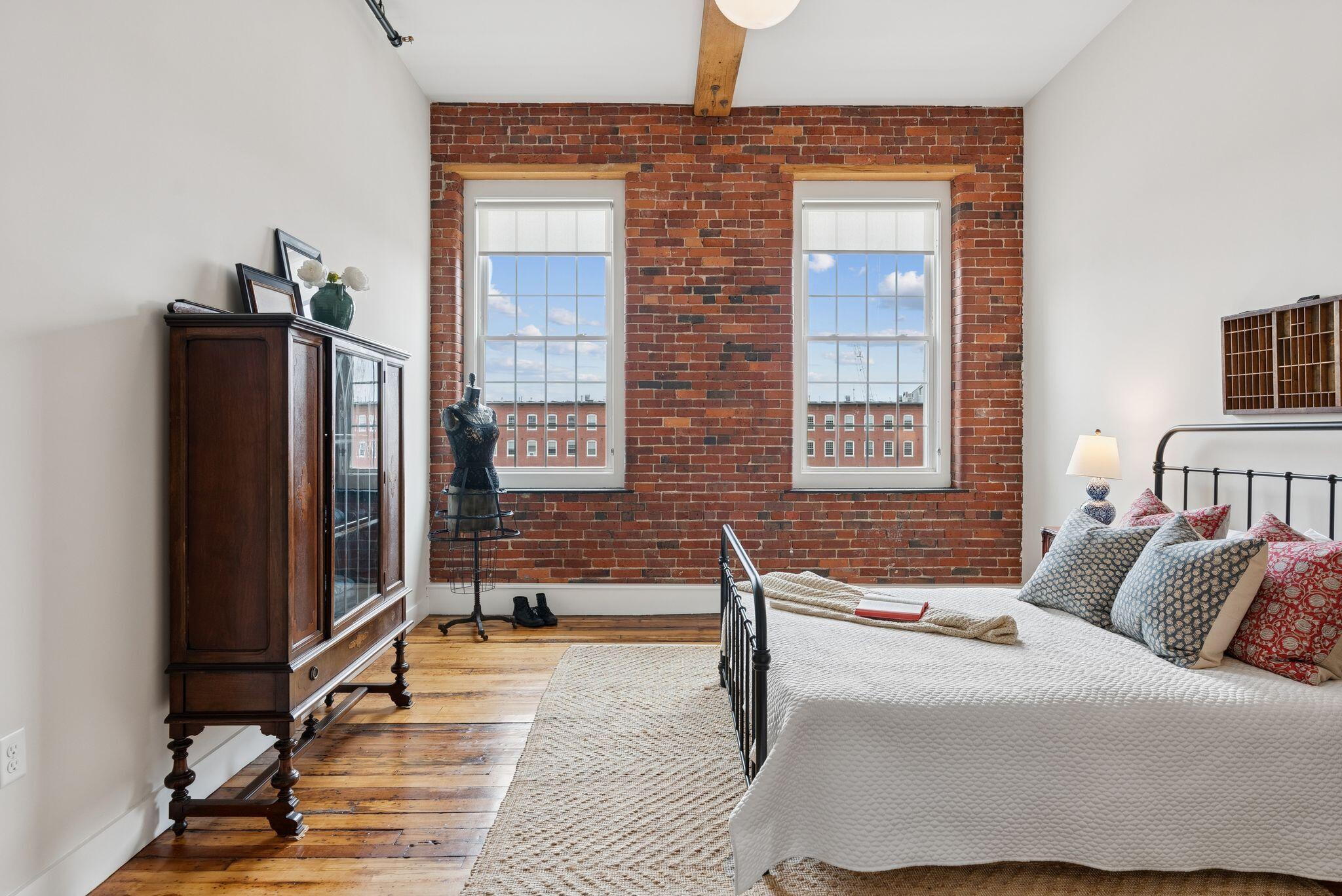 2 Main Street Biddeford ME 04005