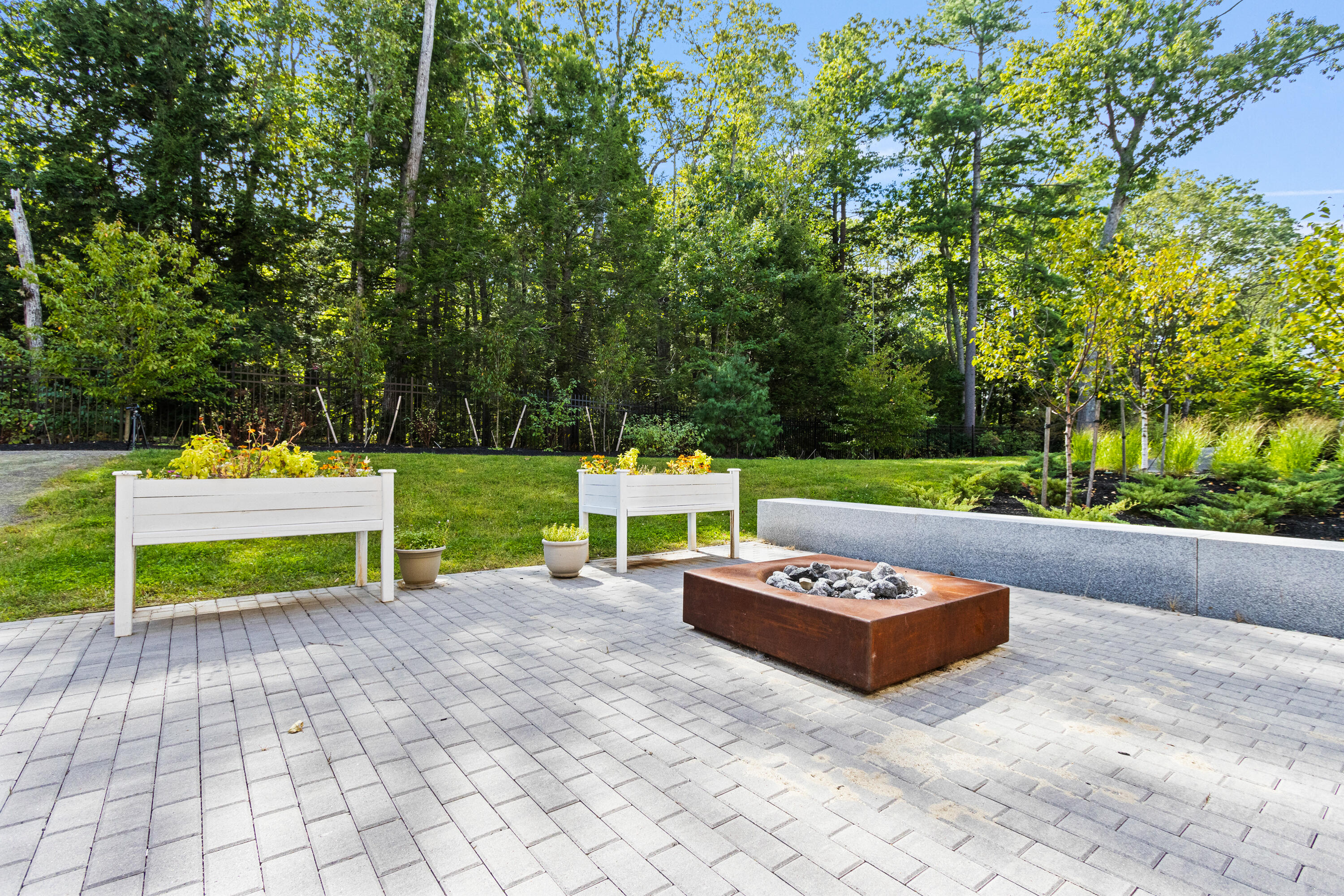 75 Mcauley Way Portland ME 04103