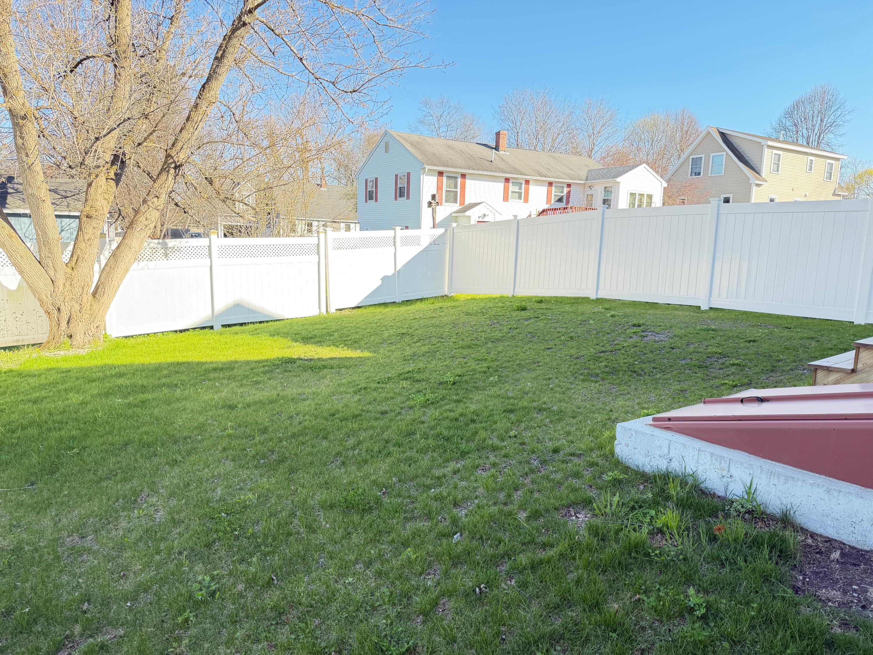 75 Maple Street Saco ME 04072