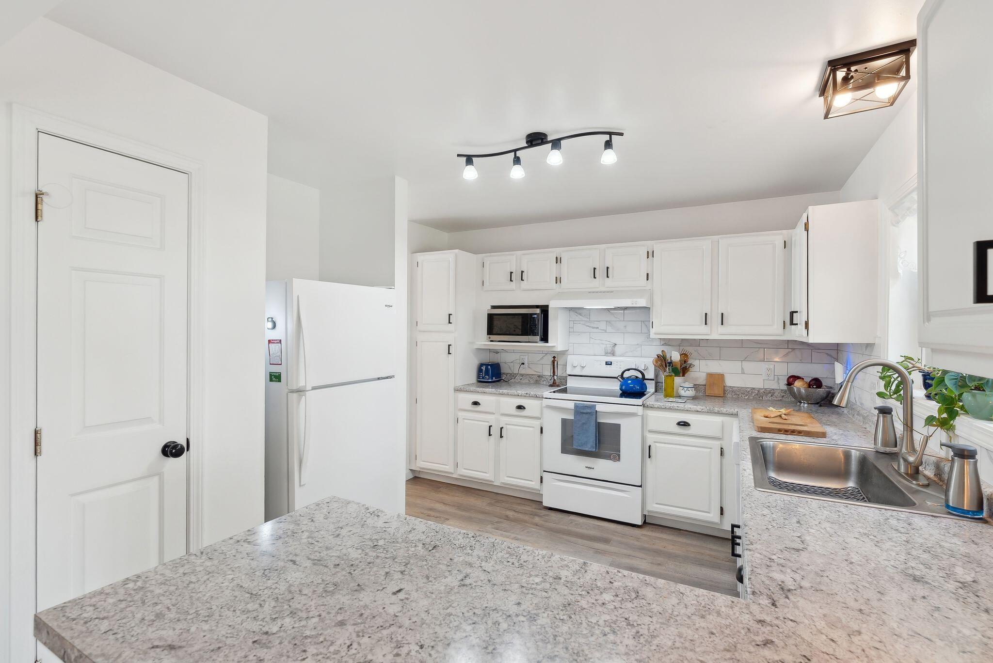 4 Chipmunk Court Brunswick ME 04011