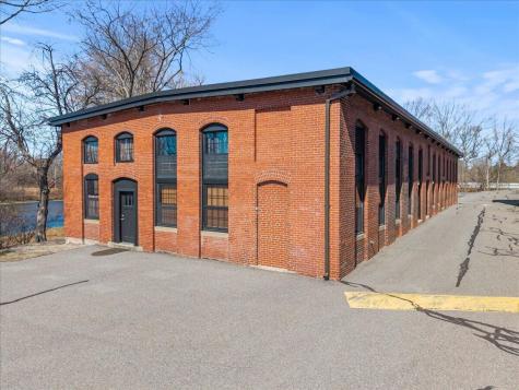 30 Lincoln Street Westbrook ME 04092