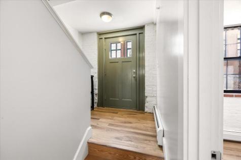 30 Lincoln Street Westbrook ME 04092