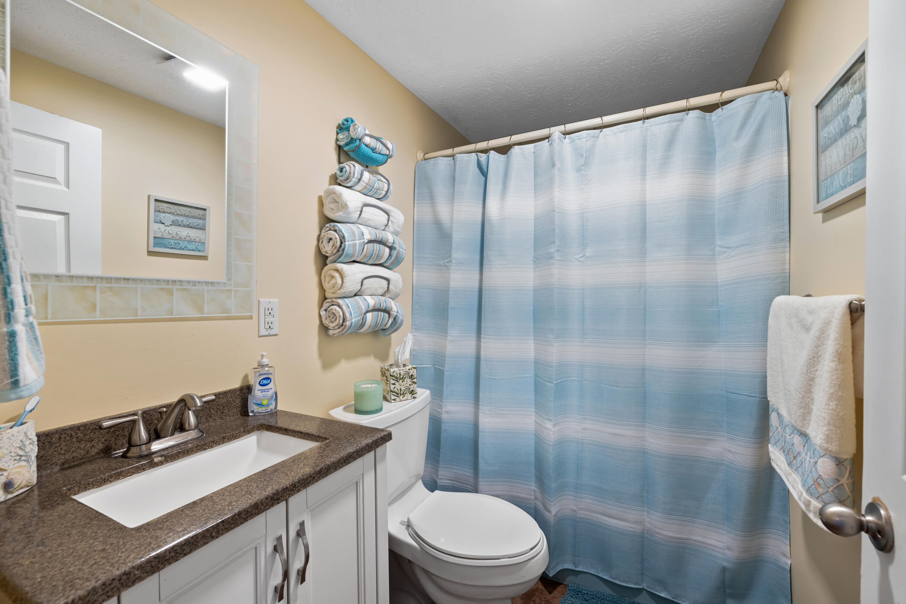371 Webhannet Drive Wells ME 04090