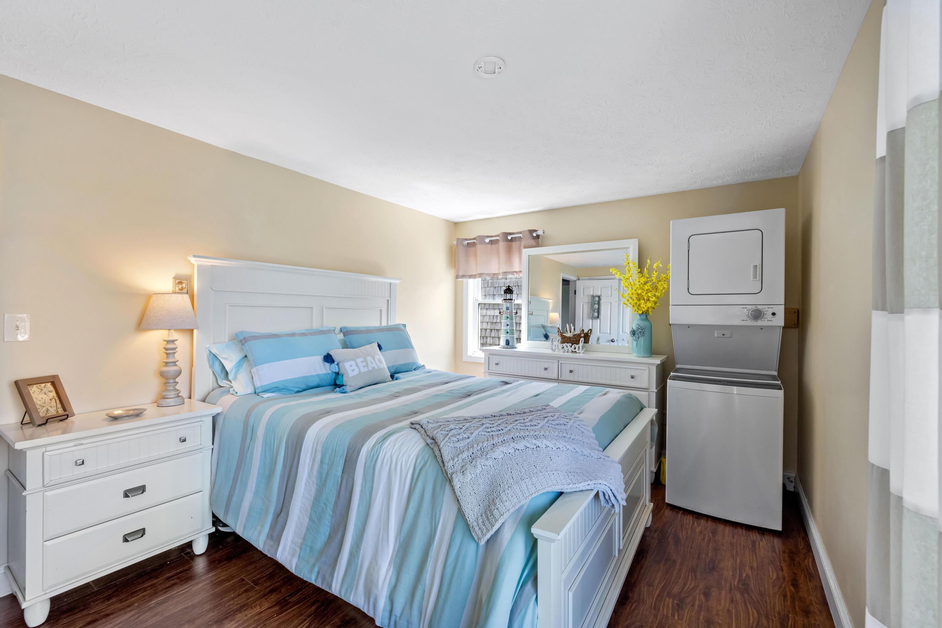 371 Webhannet Drive Wells ME 04090
