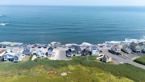 371 Webhannet Drive Wells ME 04090