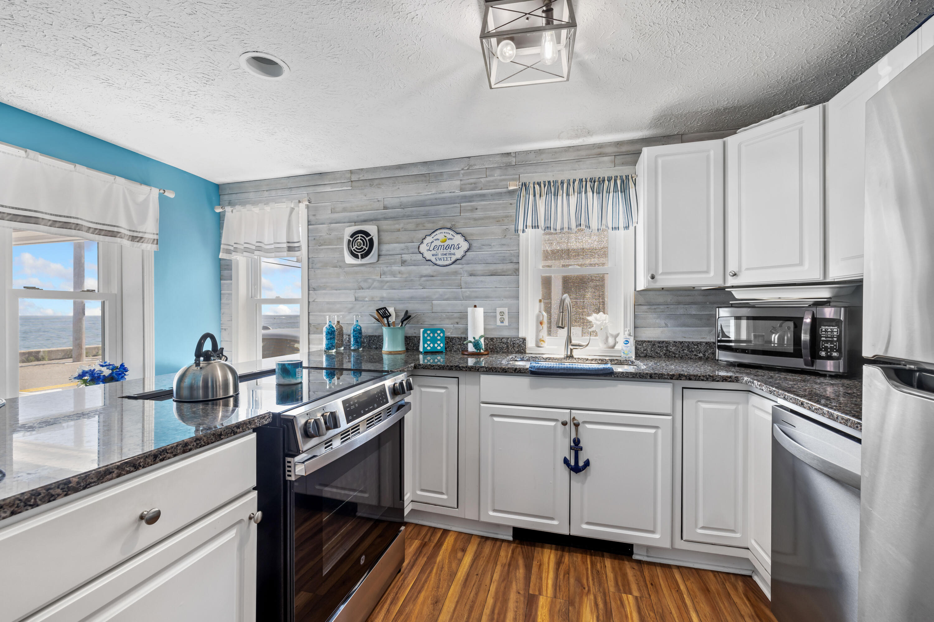 371 Webhannet Drive Wells ME 04090