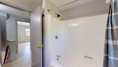 27 Andrea Lane Auburn ME 04210