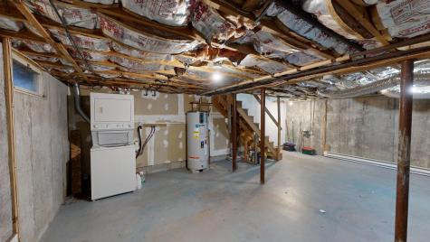 27 Andrea Lane Auburn ME 04210