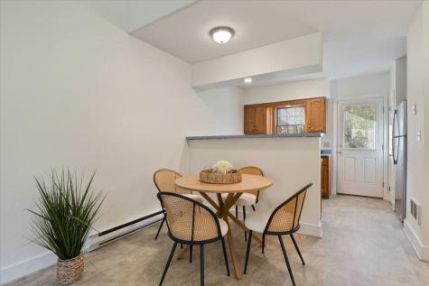 8 Cheshire Meadows Lane Kennebunk ME 04043