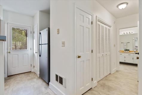 8 Cheshire Meadows Lane Kennebunk ME 04043