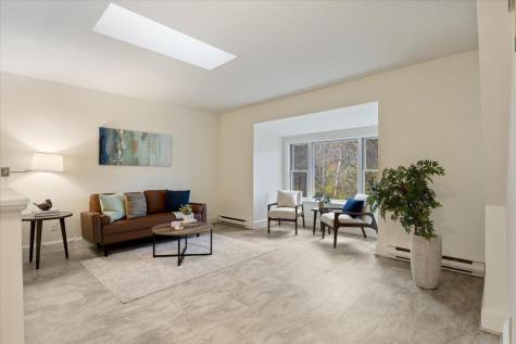 8 Cheshire Meadows Lane Kennebunk ME 04043