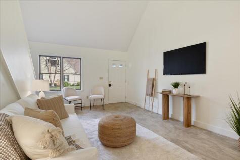 8 Cheshire Meadows Lane Kennebunk ME 04043