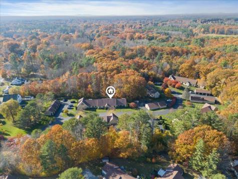 8 Cheshire Meadows Lane Kennebunk ME 04043