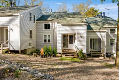 10 E Pinnacle Road Bridgton ME 04009