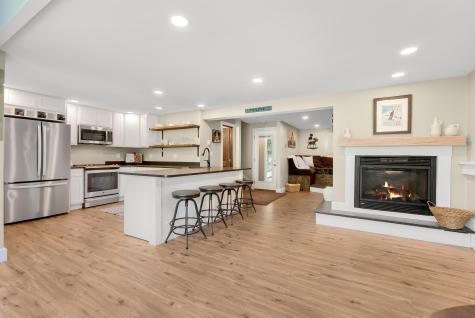 10 E Pinnacle Road Bridgton ME 04009