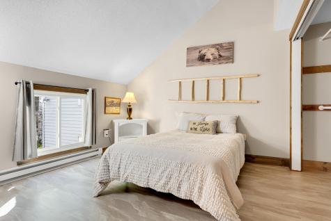 10 E Pinnacle Road Bridgton ME 04009