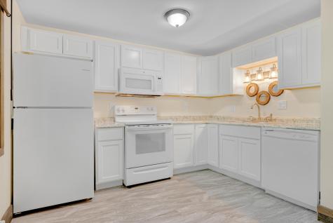 10 E Pinnacle Road Bridgton ME 04009