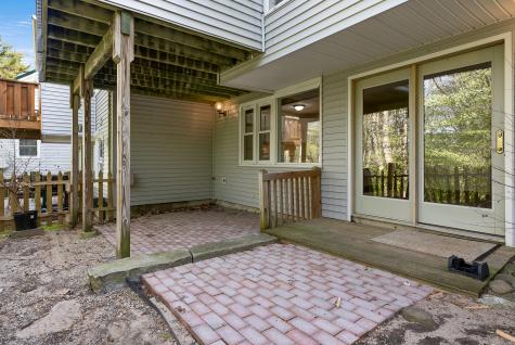 10 E Pinnacle Road Bridgton ME 04009