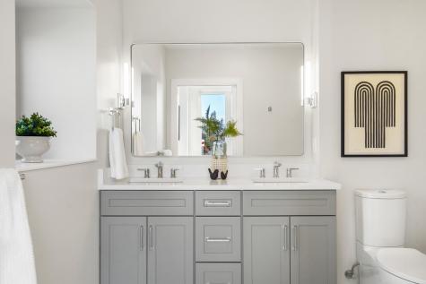 267 Us Route 1 Falmouth ME 04105