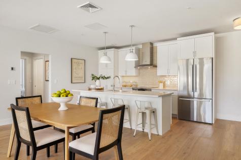 267 Us Route 1 Falmouth ME 04105