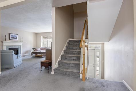 52 Ashley Lane Portland ME 04103