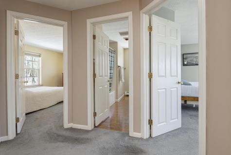 52 Ashley Lane Portland ME 04103