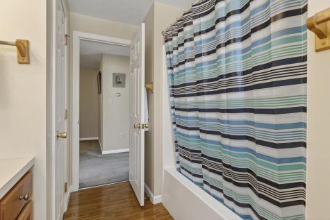 52 Ashley Lane Portland ME 04103