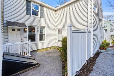 29 Parris Street Portland ME 04101
