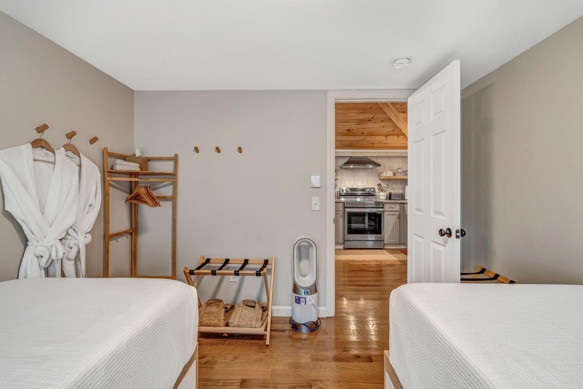162 E Grand Avenue Old Orchard Beach ME 04064
