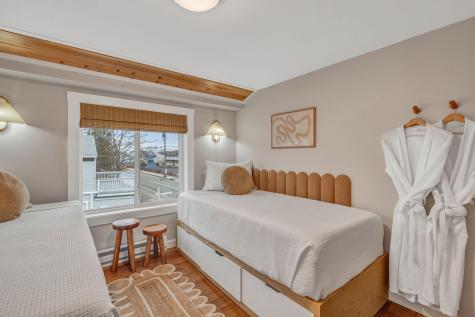 162 E Grand Avenue Old Orchard Beach ME 04064