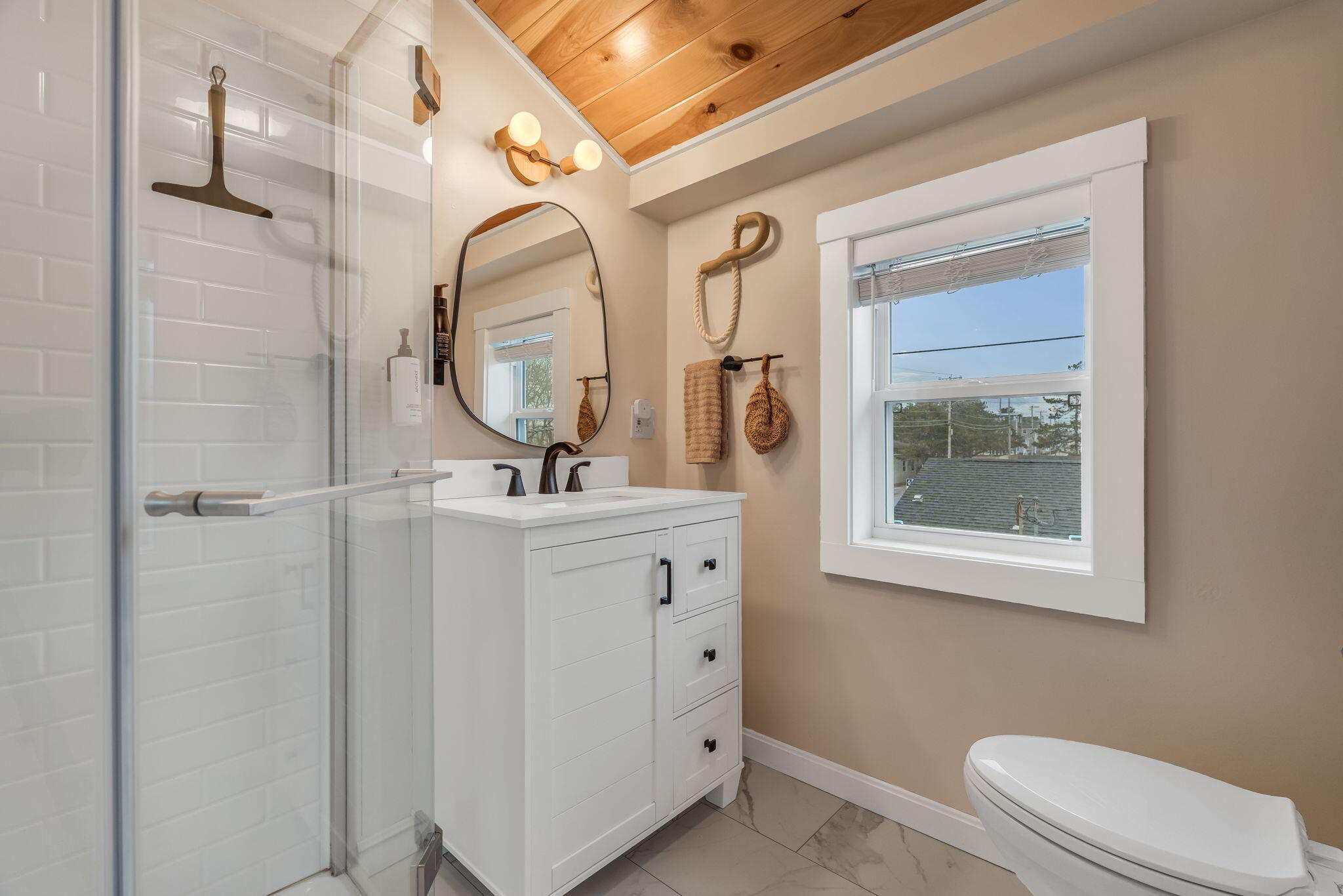 162 E Grand Avenue Old Orchard Beach ME 04064