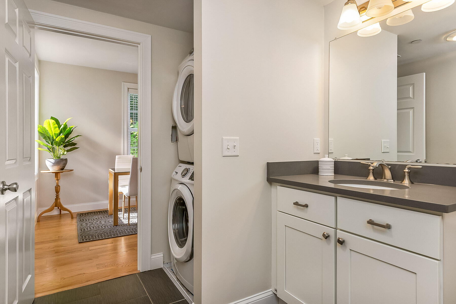 5 Pleasant Street Kittery ME 03904