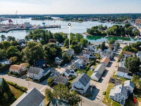 5 Pleasant Street Kittery ME 03904