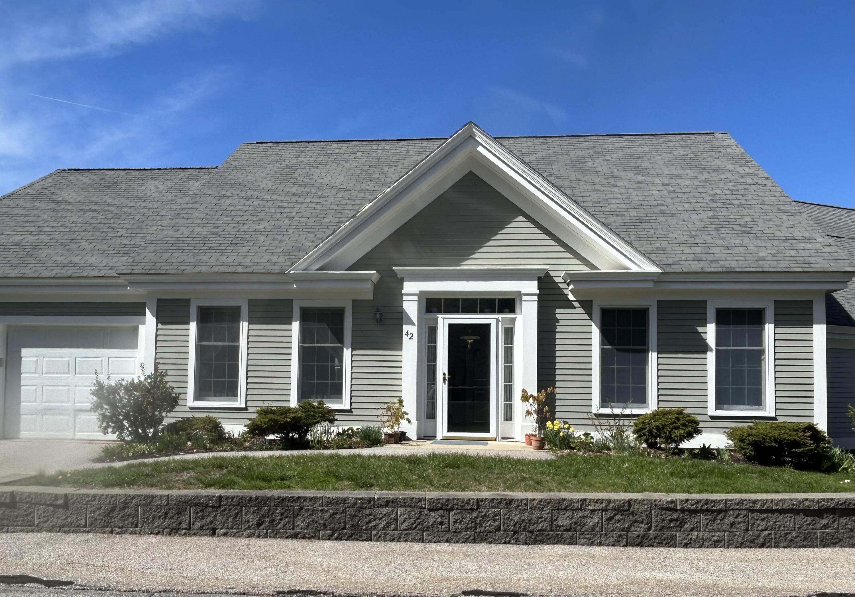 42 Farragut Way Kennebunk ME 04043