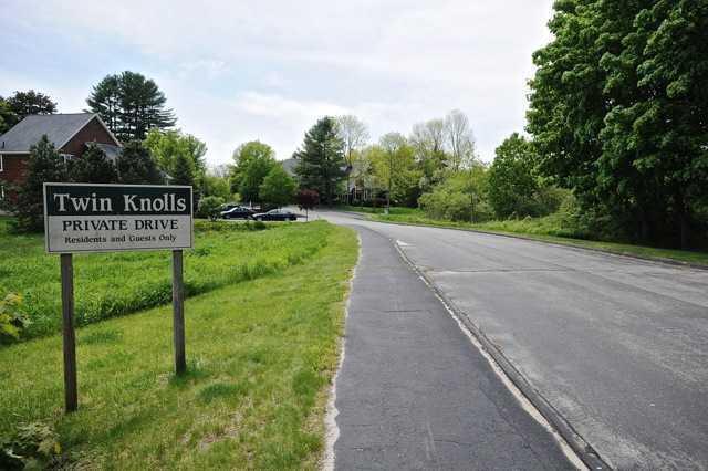 7 Twin Knolls Lane Portland ME 04102