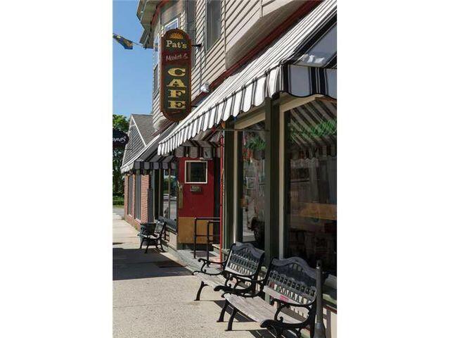 7 Twin Knolls Lane Portland ME 04102