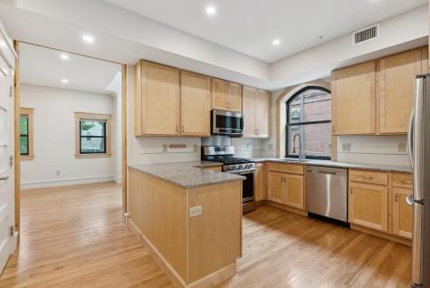 26 Thomas Street Portland ME 04102