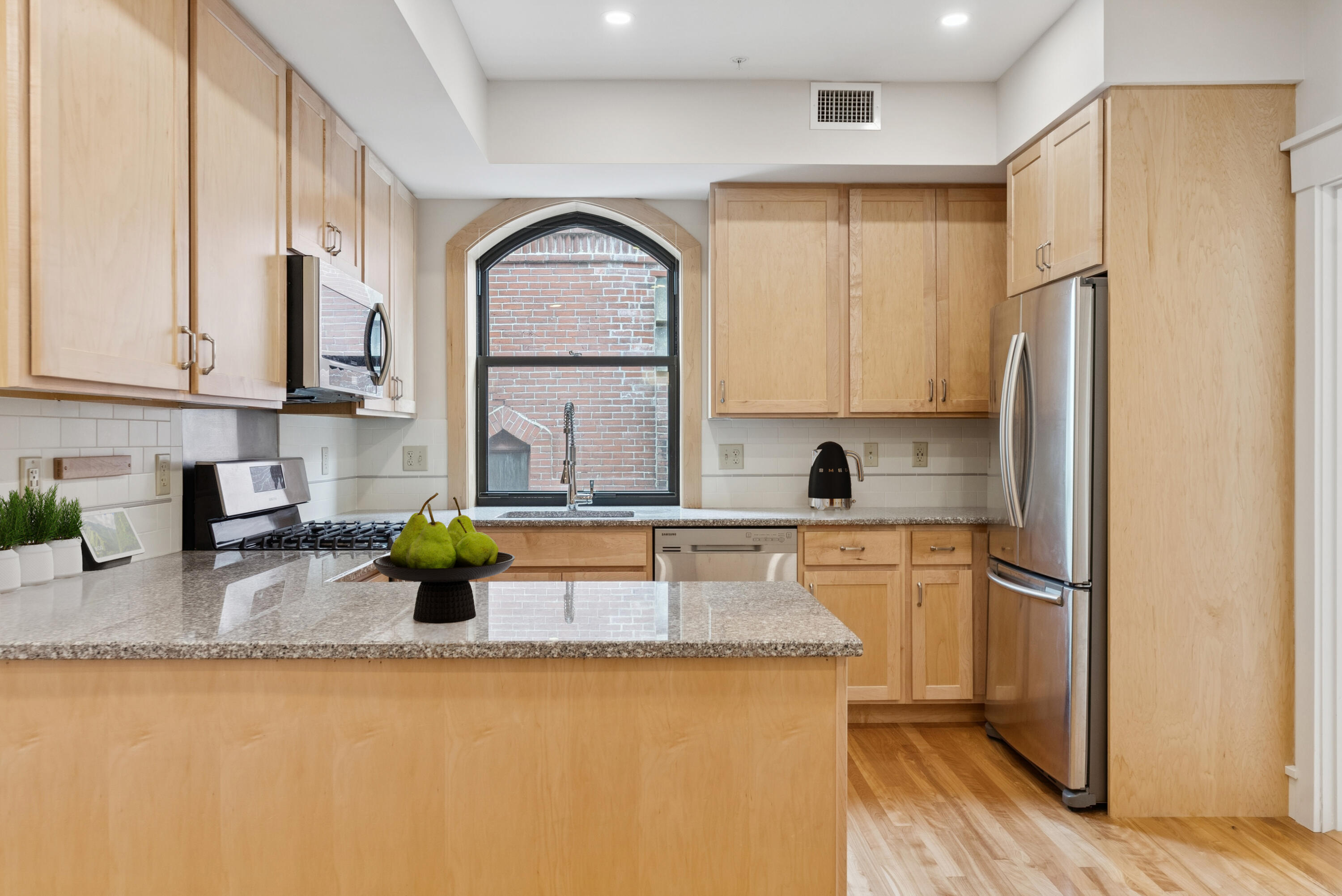 26 Thomas Street Portland ME 04102