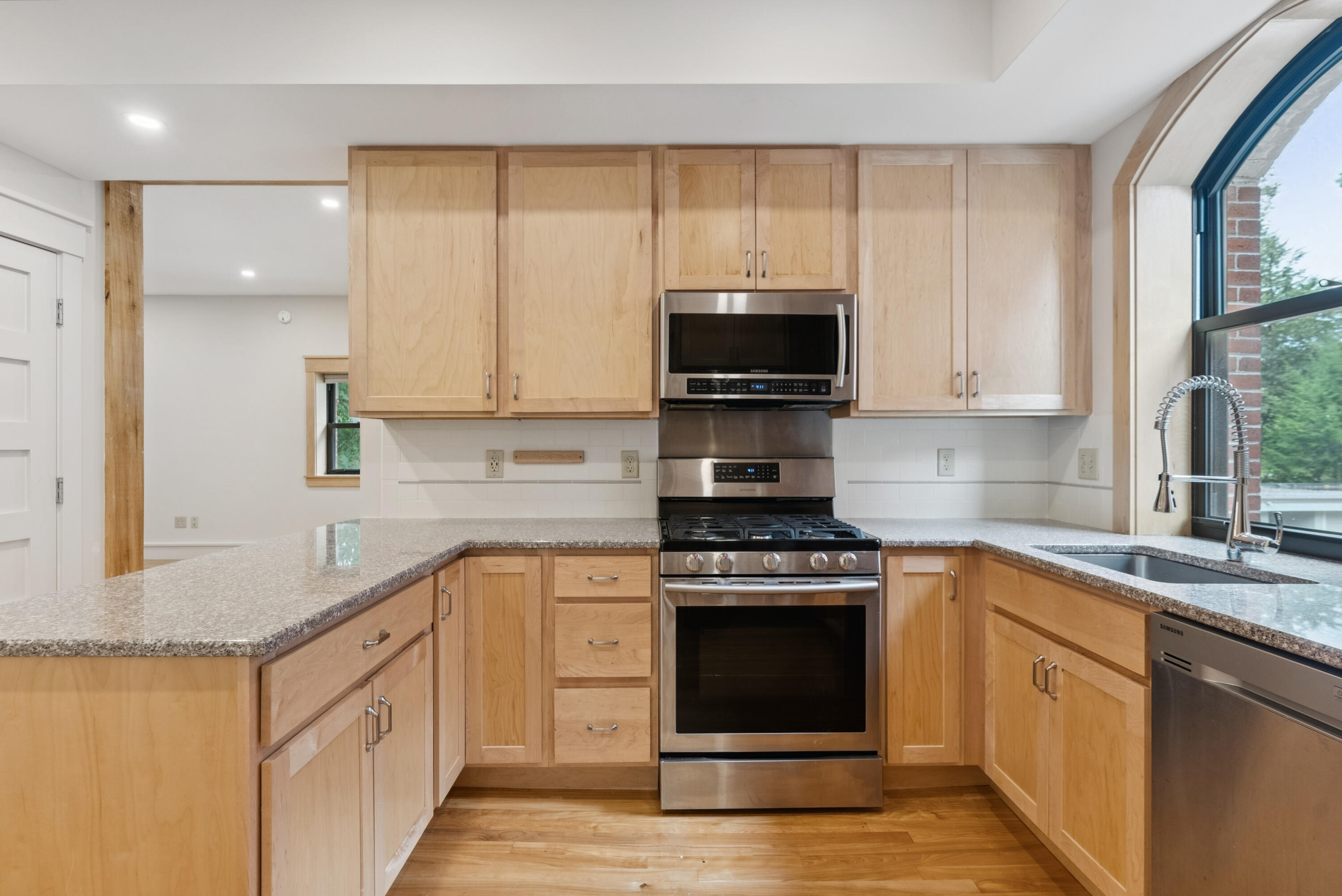 26 Thomas Street Portland ME 04102