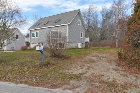 16 Ash Point Road Harpswell ME 04079